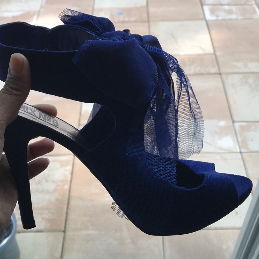 Sale!! Royal blue heels with chiffon blue detail